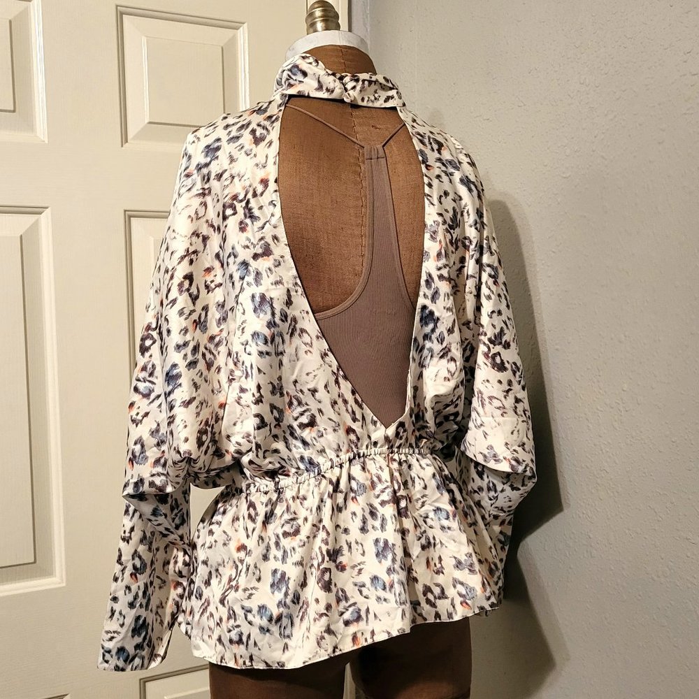 ASOS Backless Peplum Blouse - Picture 4 of 14